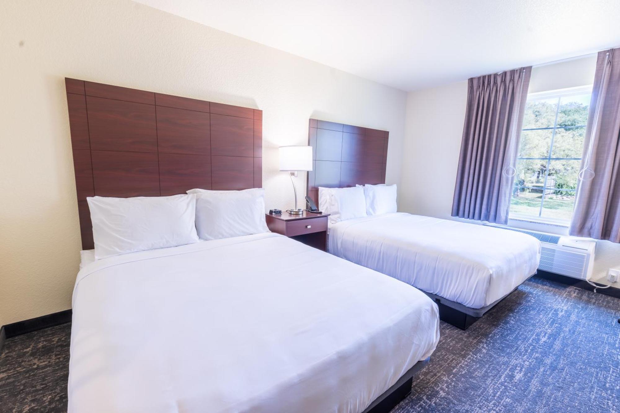 Cobblestone Inn & Suites - Winters Esterno foto