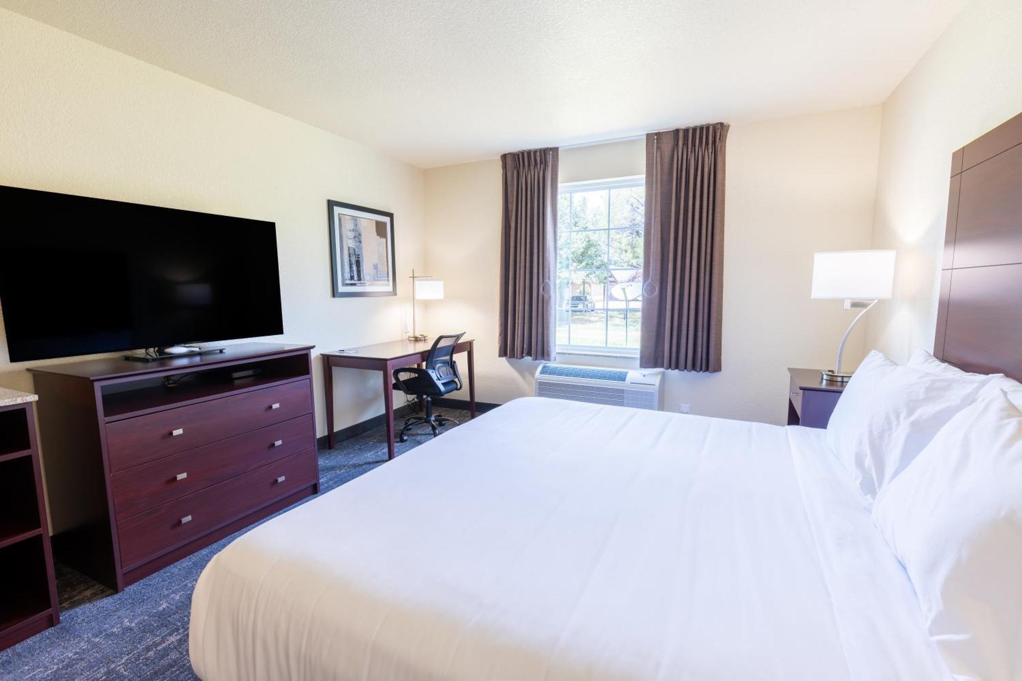 Cobblestone Inn & Suites - Winters Esterno foto