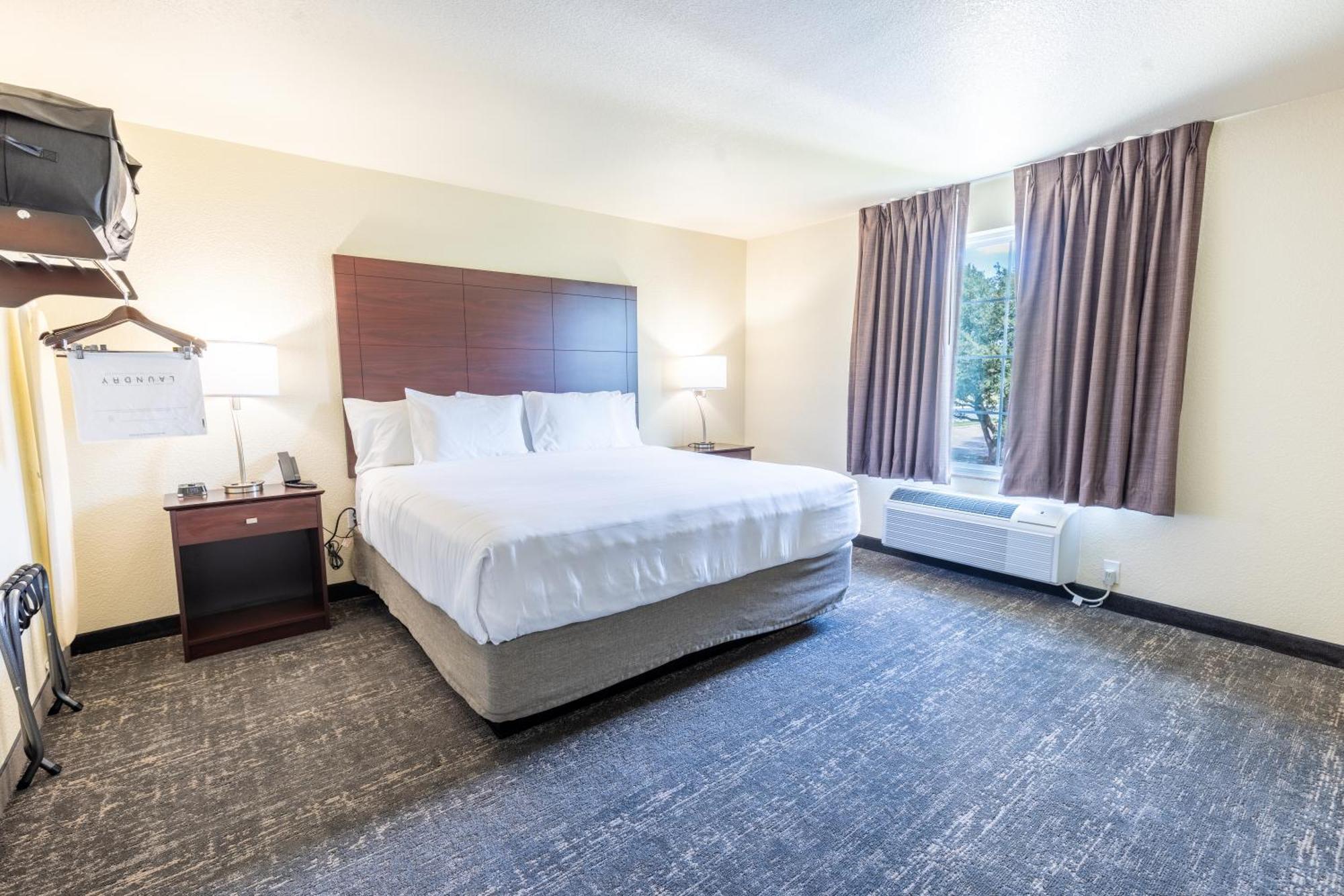 Cobblestone Inn & Suites - Winters Esterno foto